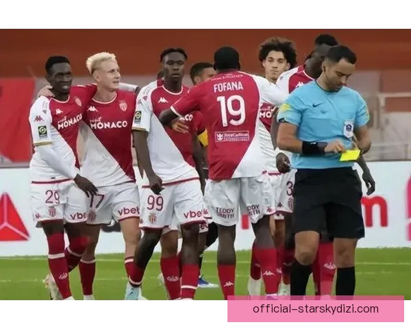 百年老店登顶法甲巴黎梦碎神话